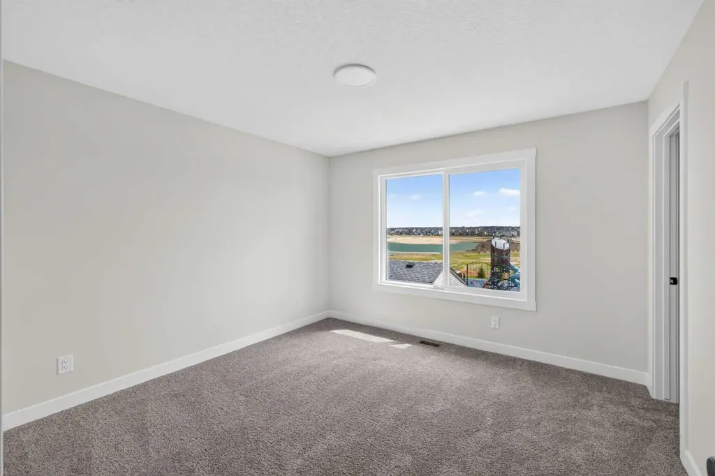 26 Starling Boulevard NW Calgary AB T3P 2V7
