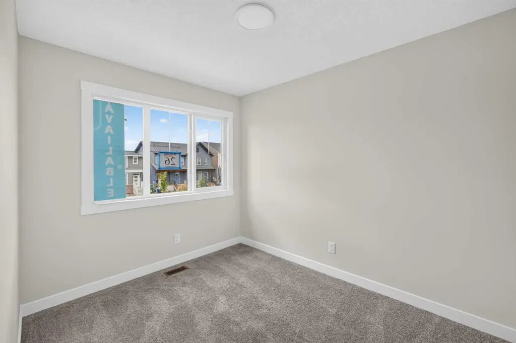 26 Starling Boulevard NW Calgary AB T3P 2V7