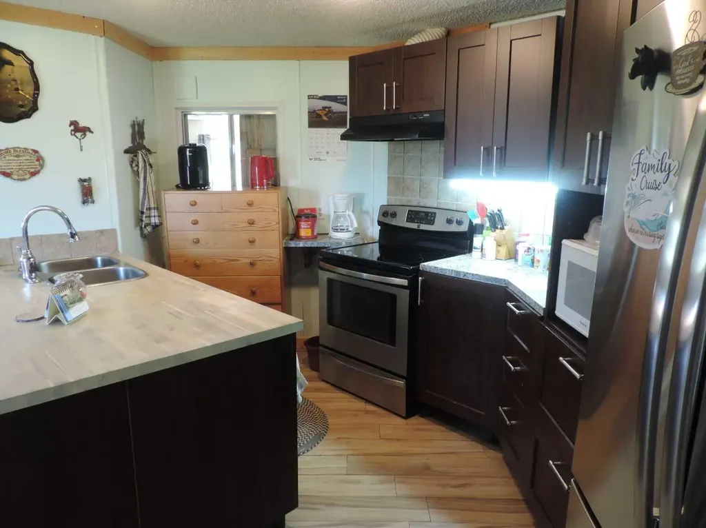 425066 Rr 35 Rimbey AB T0C 2J0