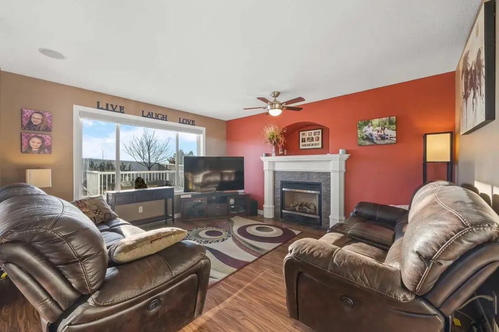 67 Evansmeade Crescent NW Calgary AB T3P 1B9
