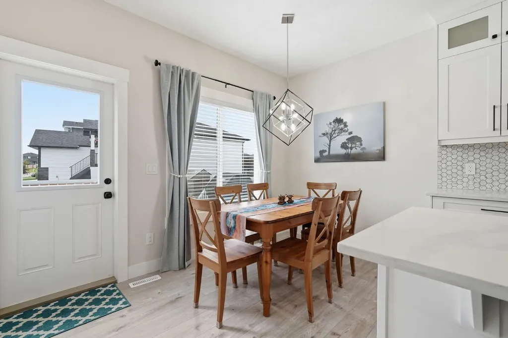 1376 Price Road Carstairs AB T0M 0N0