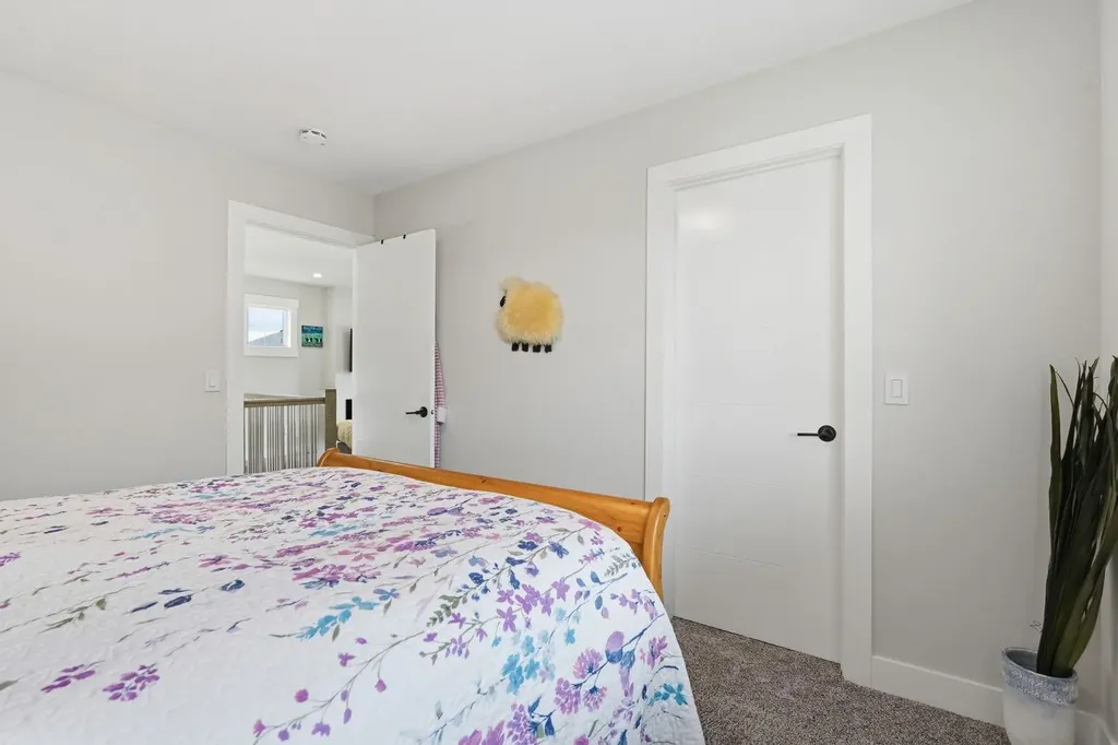 1376 Price Road Carstairs AB T0M 0N0