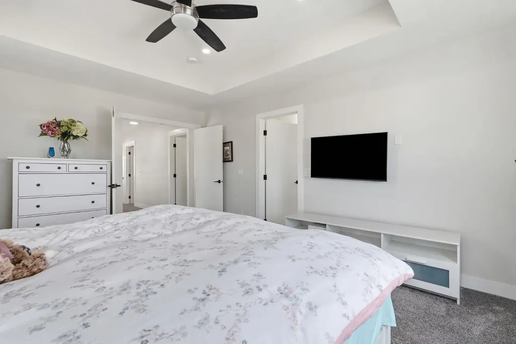 1376 Price Road Carstairs AB T0M 0N0
