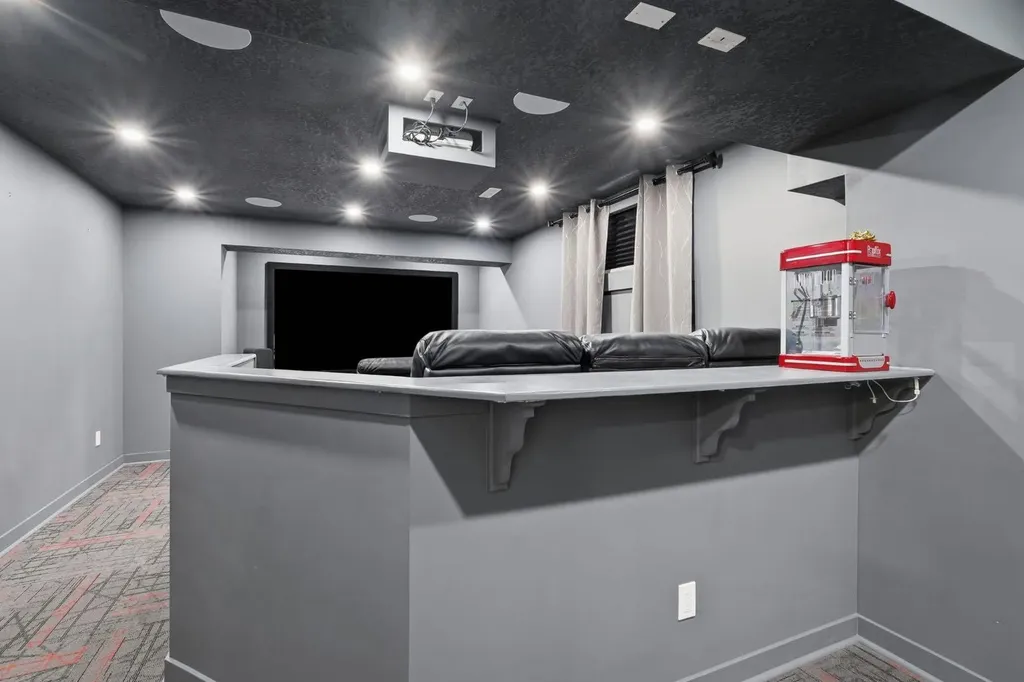 1376 Price Road Carstairs AB T0M 0N0