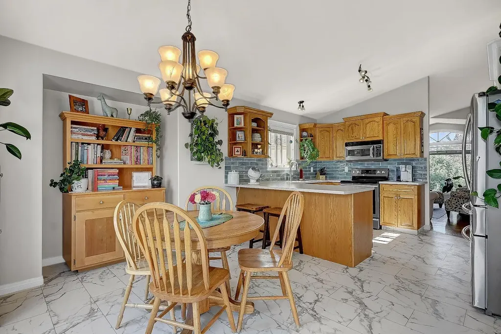 10218 72 Avenue Grande Prairie AB T8W 2Y2
