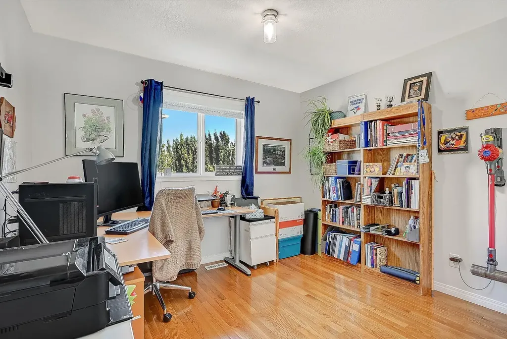 10218 72 Avenue Grande Prairie AB T8W 2Y2