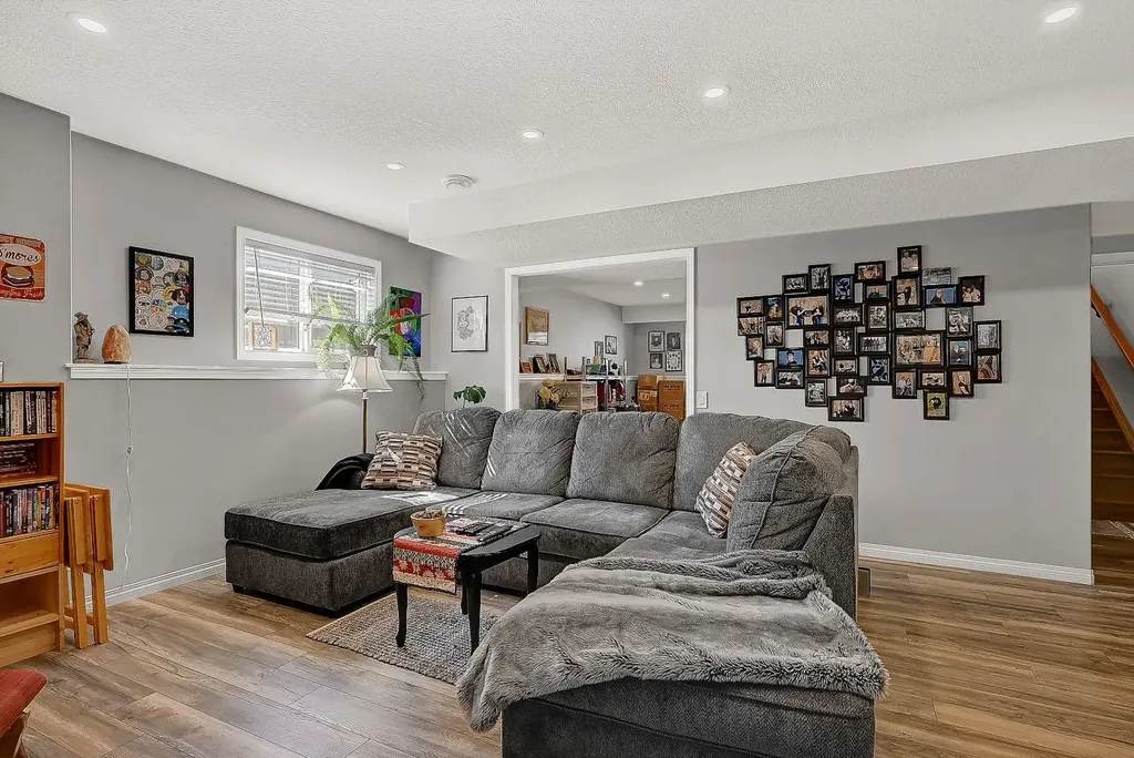 10218 72 Avenue Grande Prairie AB T8W 2Y2