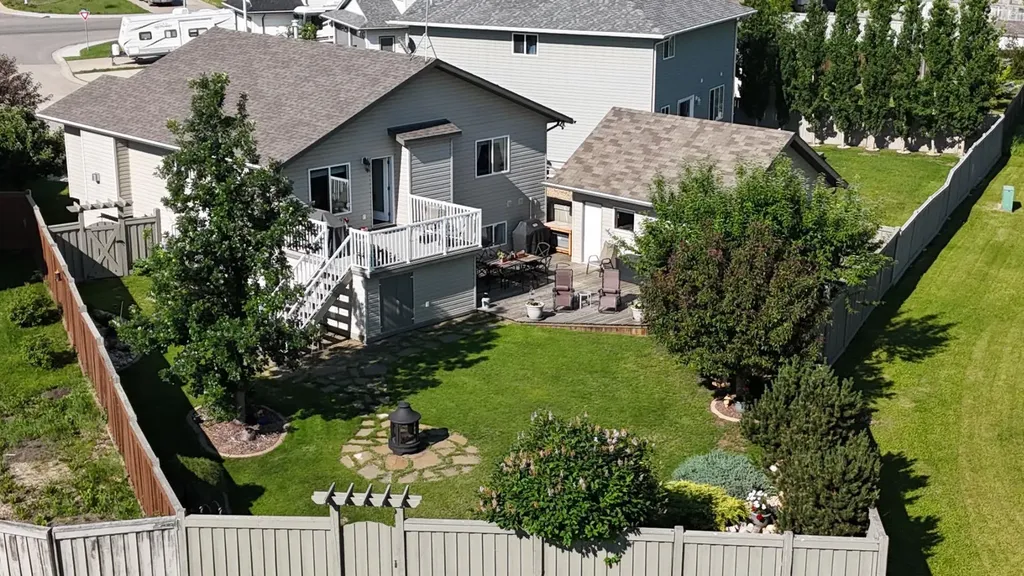 10218 72 Avenue Grande Prairie AB T8W 2Y2