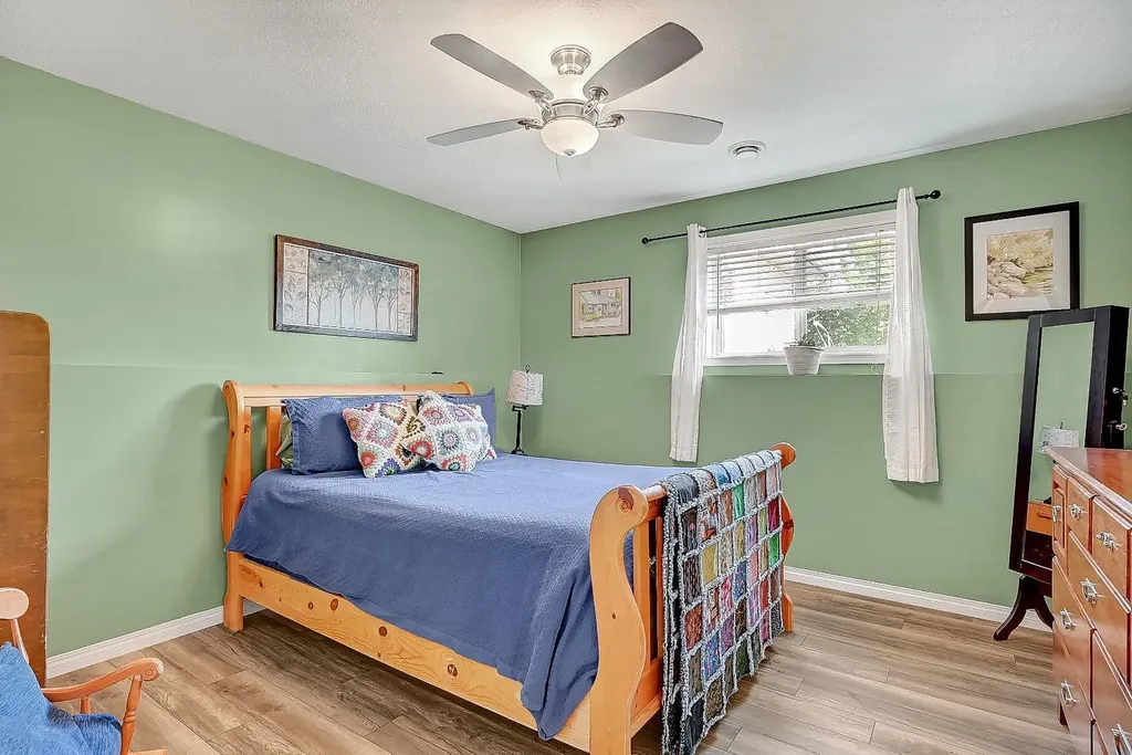 10218 72 Avenue Grande Prairie AB T8W 2Y2