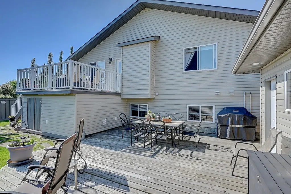 10218 72 Avenue Grande Prairie AB T8W 2Y2