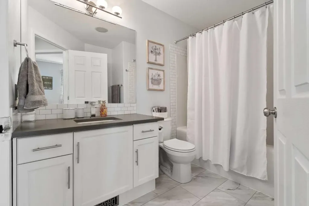 15 Skara Brae Close Carstairs AB T0M 0N0