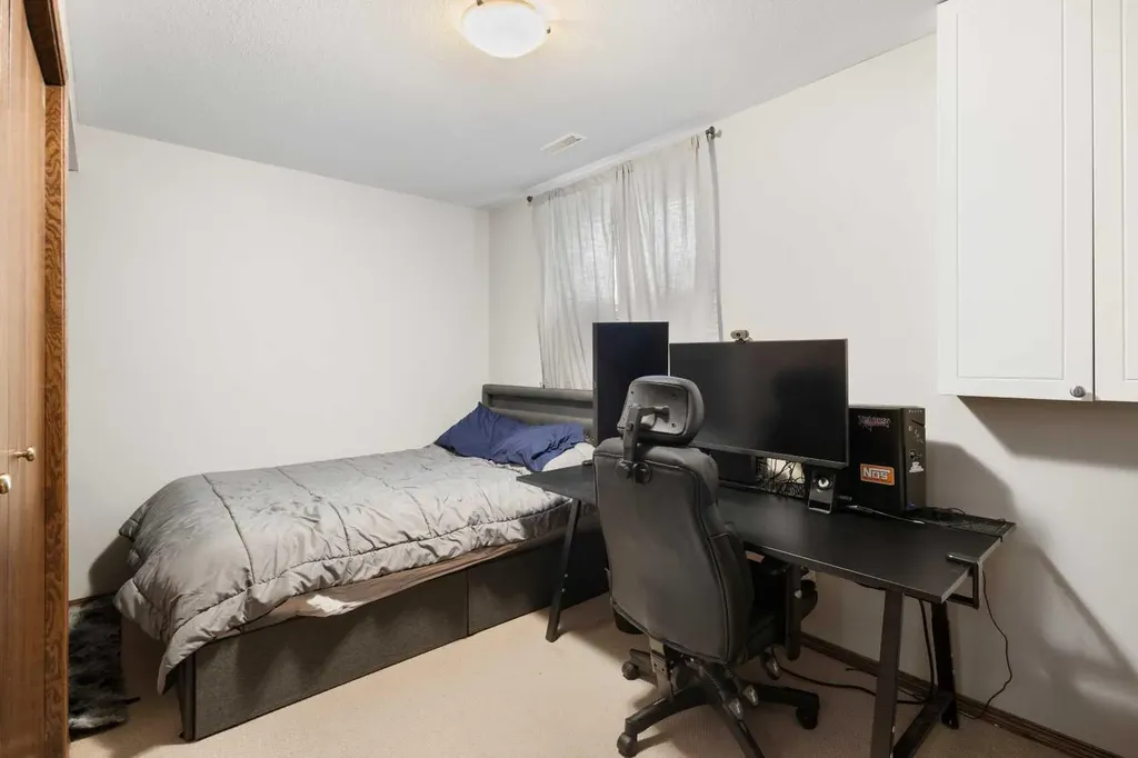15 Skara Brae Close Carstairs AB T0M 0N0