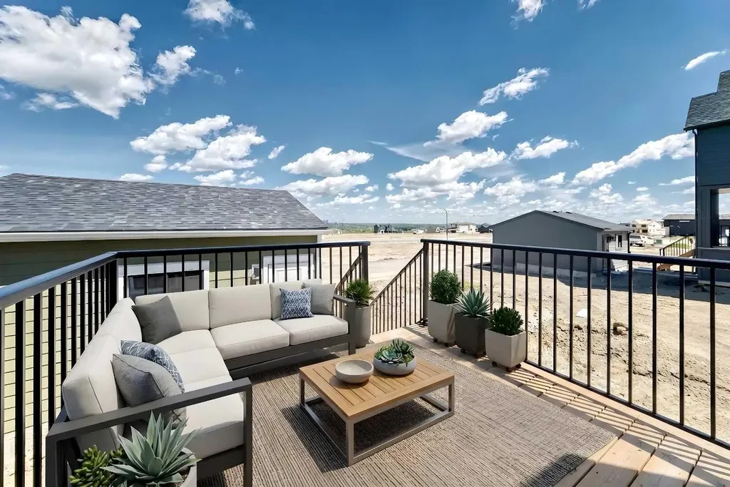 87 Bluerock Terrace SW Calgary AB T2Y 0Y3
