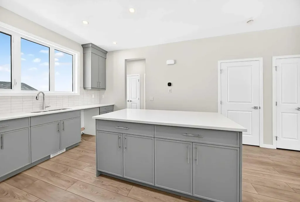 87 Bluerock Terrace SW Calgary AB T2Y 0Y3