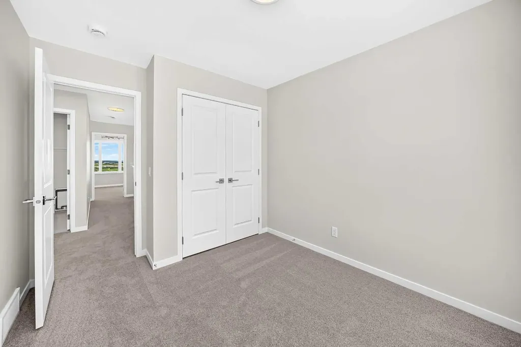 87 Bluerock Terrace SW Calgary AB T2Y 0Y3