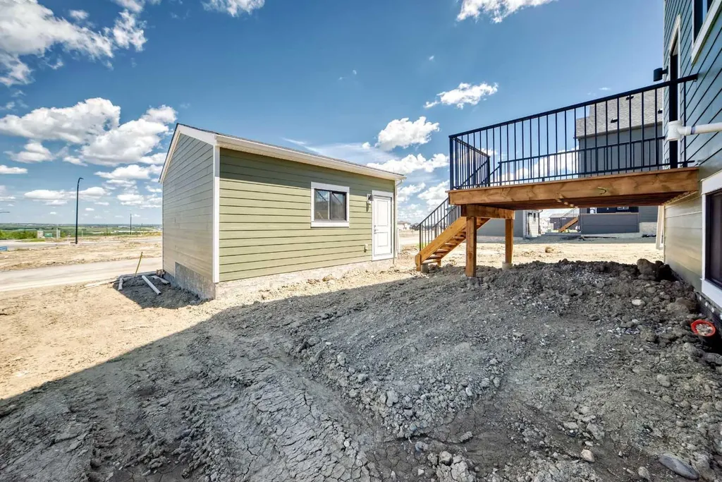 87 Bluerock Terrace SW Calgary AB T2Y 0Y3