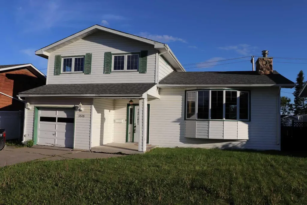 5505 13 Avenue Edson AB T7E 1H7