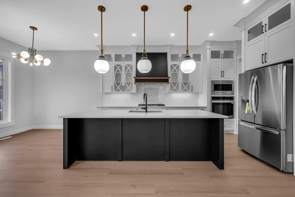 203 Kinniburgh Place Chestermere AB T1X 1Y1
