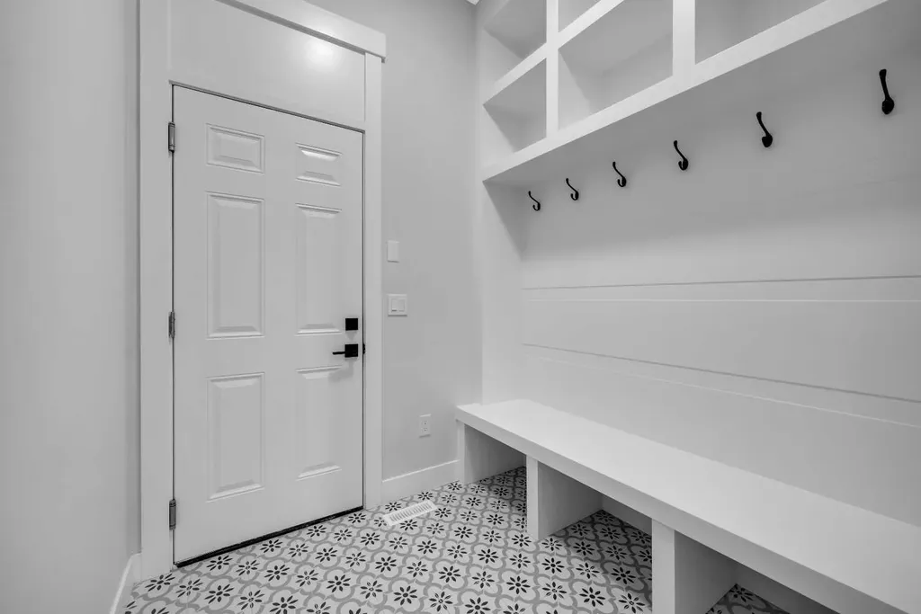 203 Kinniburgh Place Chestermere AB T1X 1Y1
