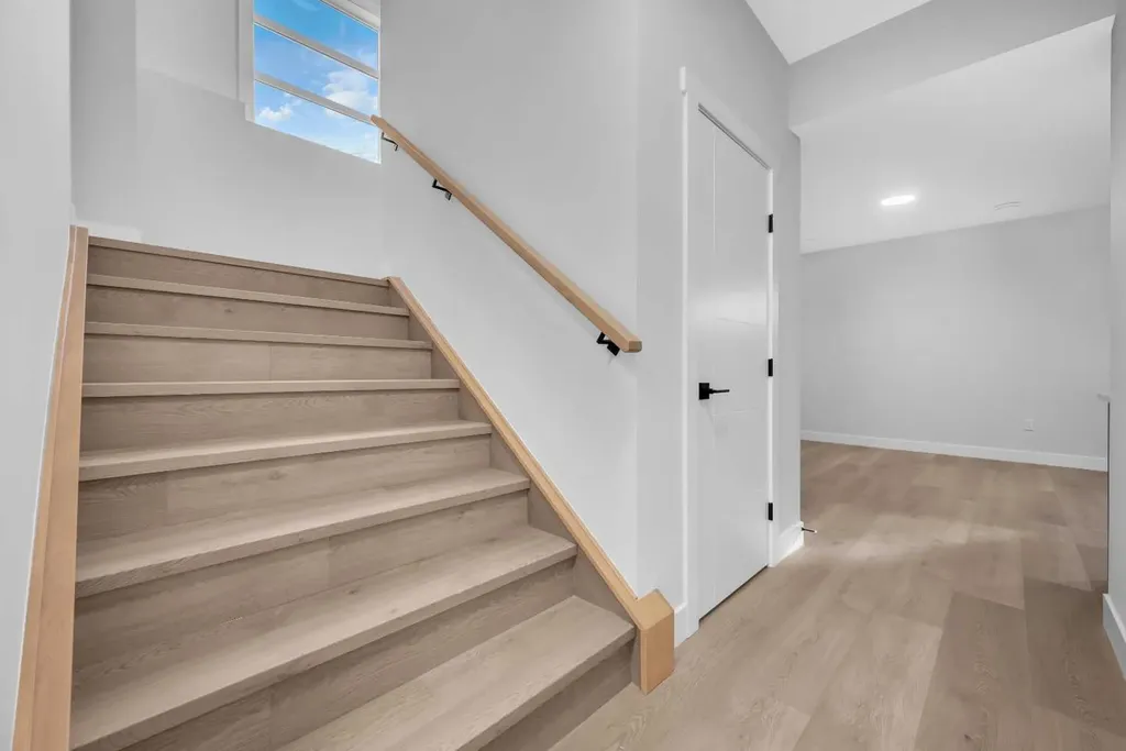 203 Kinniburgh Place Chestermere AB T1X 1Y1