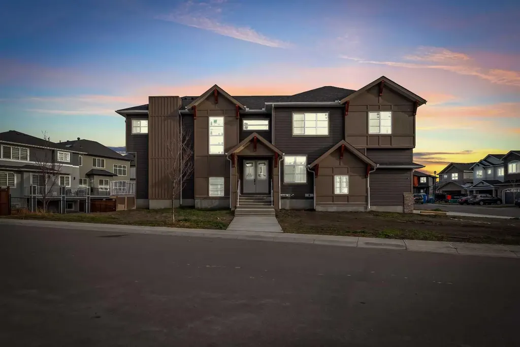 203 Kinniburgh Place Chestermere AB T1X 1Y1