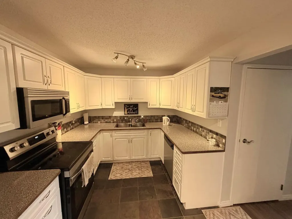 3910 23 Avenue S Lethbridge AB T1K 5H9