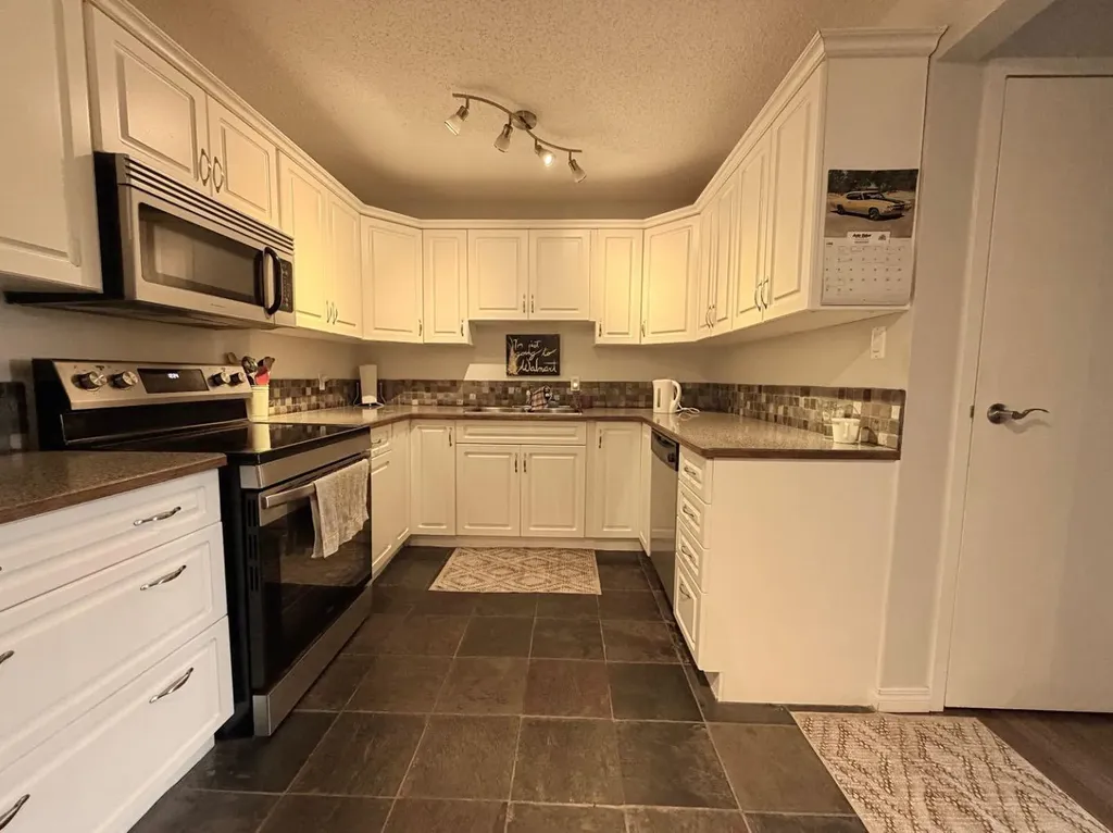 3910 23 Avenue S Lethbridge AB T1K 5H9