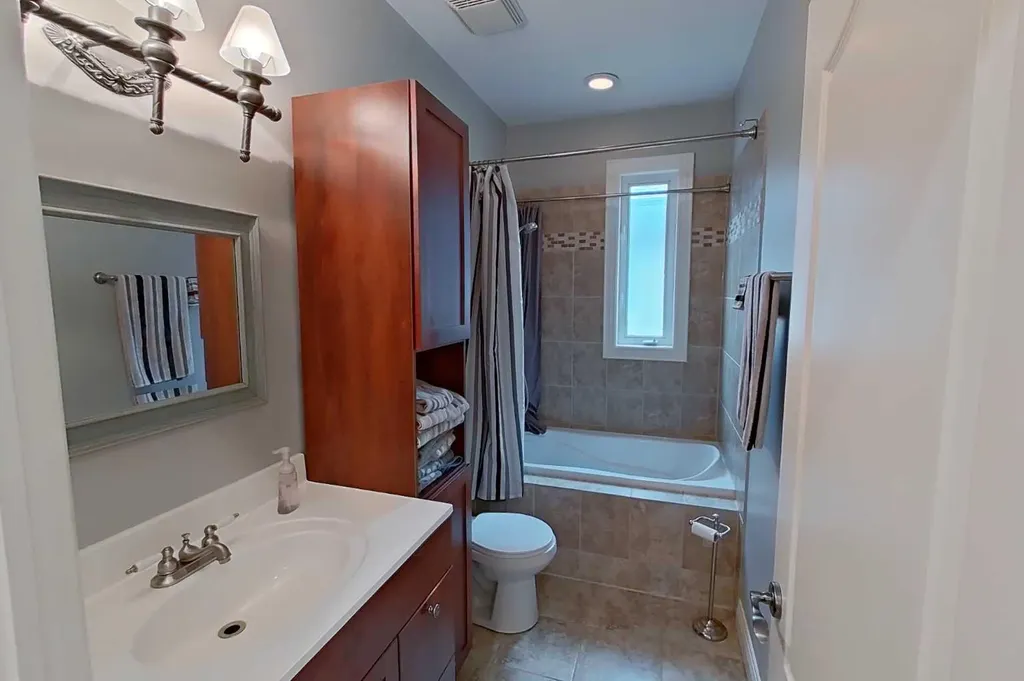 26 Jaspar Crescent Red Deer AB T4P0E2