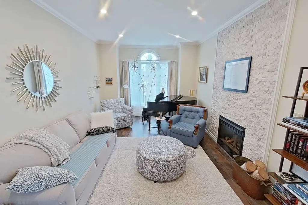 26 Jaspar Crescent Red Deer AB T4P0E2