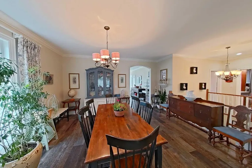 26 Jaspar Crescent Red Deer AB T4P0E2