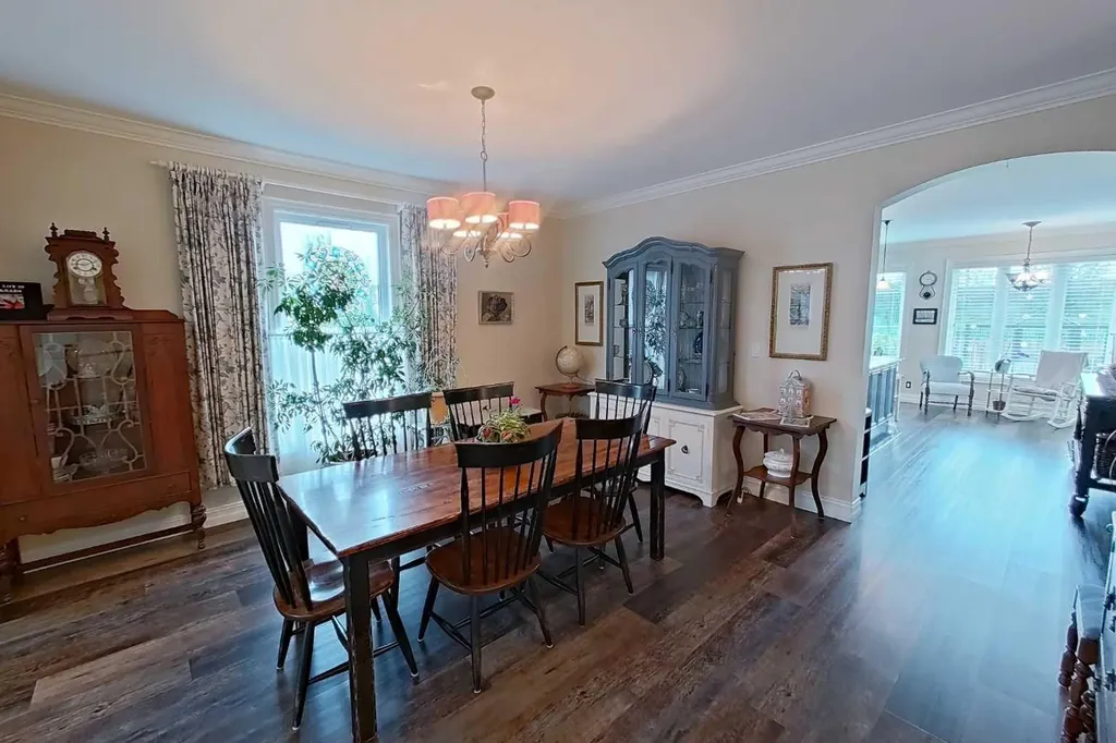 26 Jaspar Crescent Red Deer AB T4P0E2