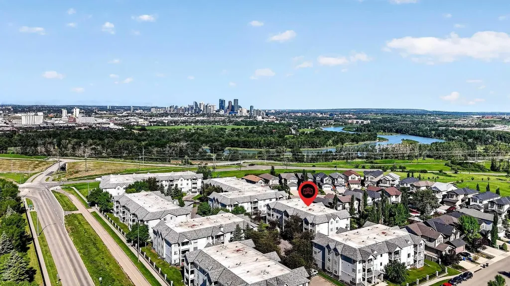 5105 Valleyview Park SE Calgary AB T2B 3R6
