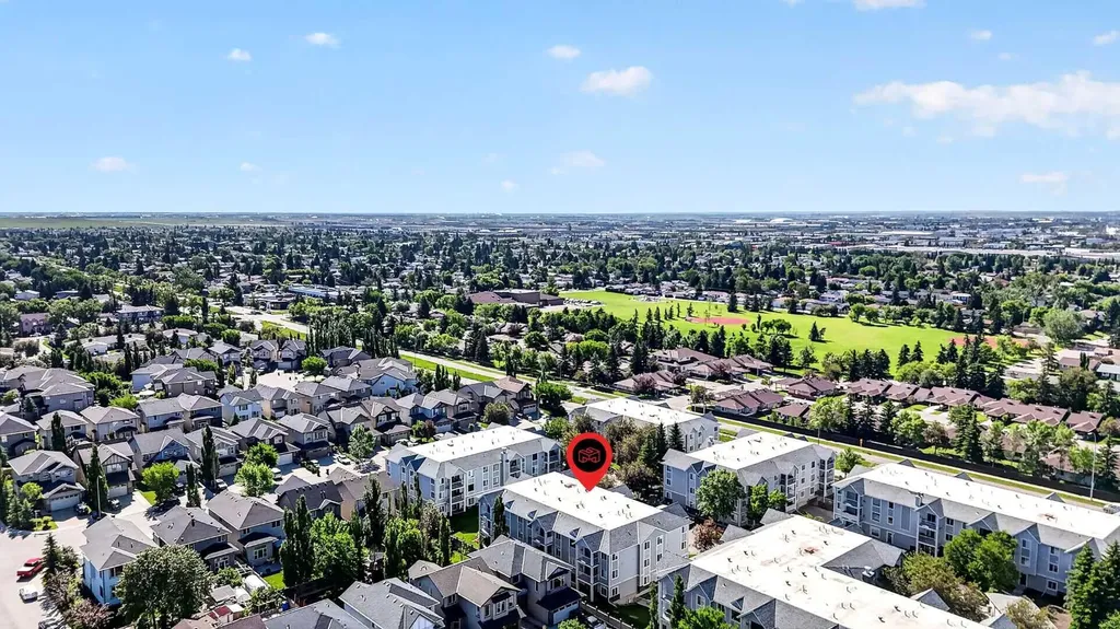 5105 Valleyview Park SE Calgary AB T2B 3R6