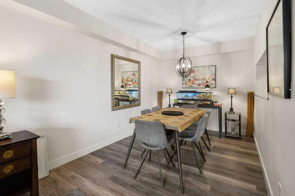 225 25 Avenue SW Calgary AB T2S 2V2