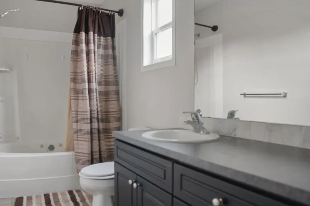 4932 51 Street Lougheed AB T0B 2V0