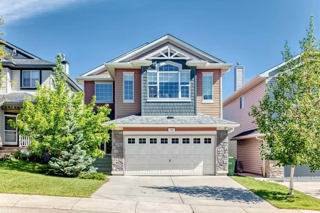 38 Royal Oak Grove NW Calgary AB T3G 5P3