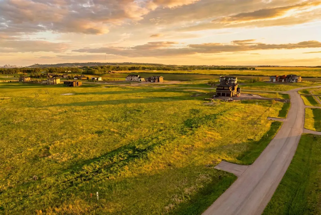51 Aventerra Way Rural Rocky View County AB T3Z 0A9