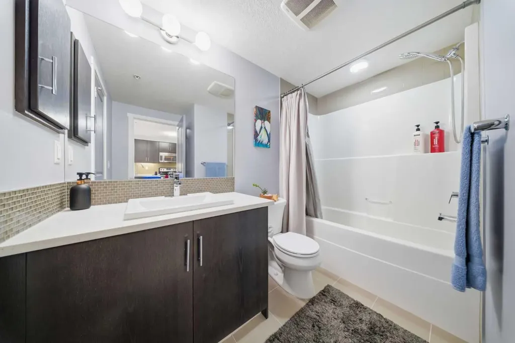 25 Auburn Meadows Avenue SE Calgary AB T3M 2L3
