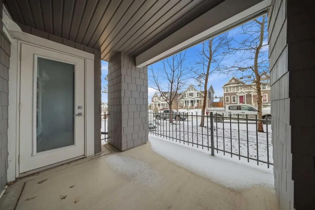 25 Auburn Meadows Avenue SE Calgary AB T3M 2L3