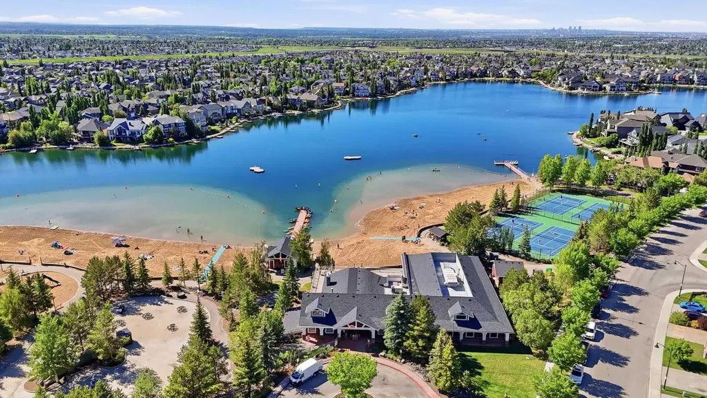 25 Auburn Meadows Avenue SE Calgary AB T3M 2L3