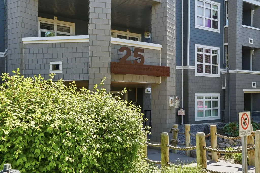 25 Auburn Meadows Avenue SE Calgary AB T3M 2L3