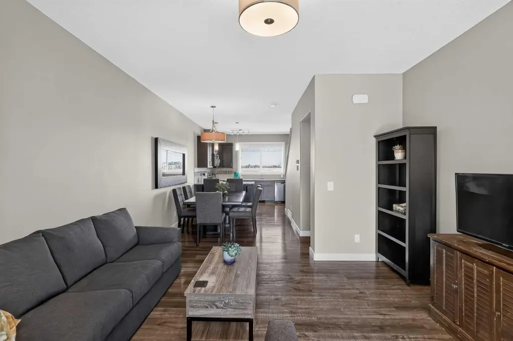 1531 Symons Valley Parkway NW Calgary AB T3P 0R8