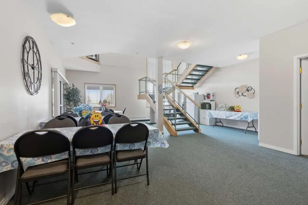 43 Westlake Circle Strathmore AB T1P1T9