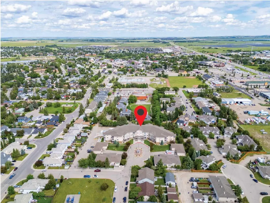 43 Westlake Circle Strathmore AB T1P1T9