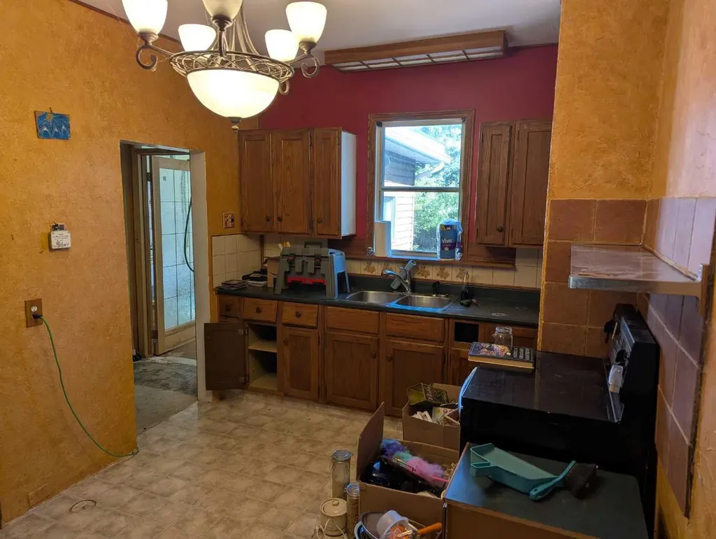 306 Windsor Avenue Diamond Valley AB T0L 2A0