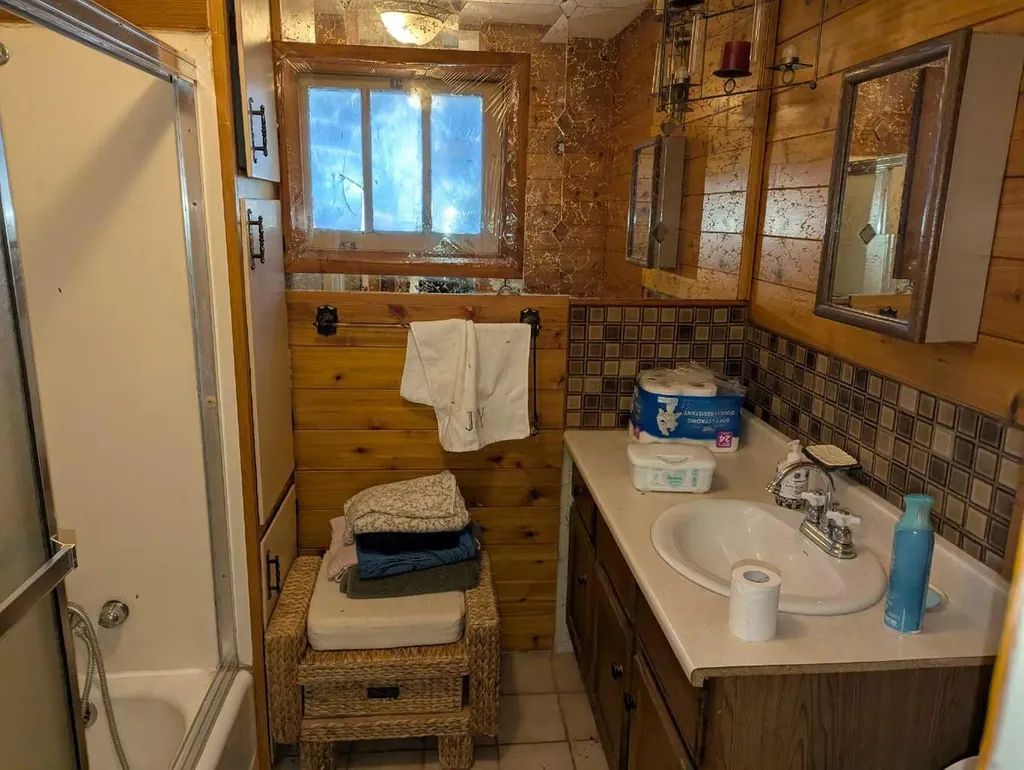 306 Windsor Avenue Diamond Valley AB T0L 2A0