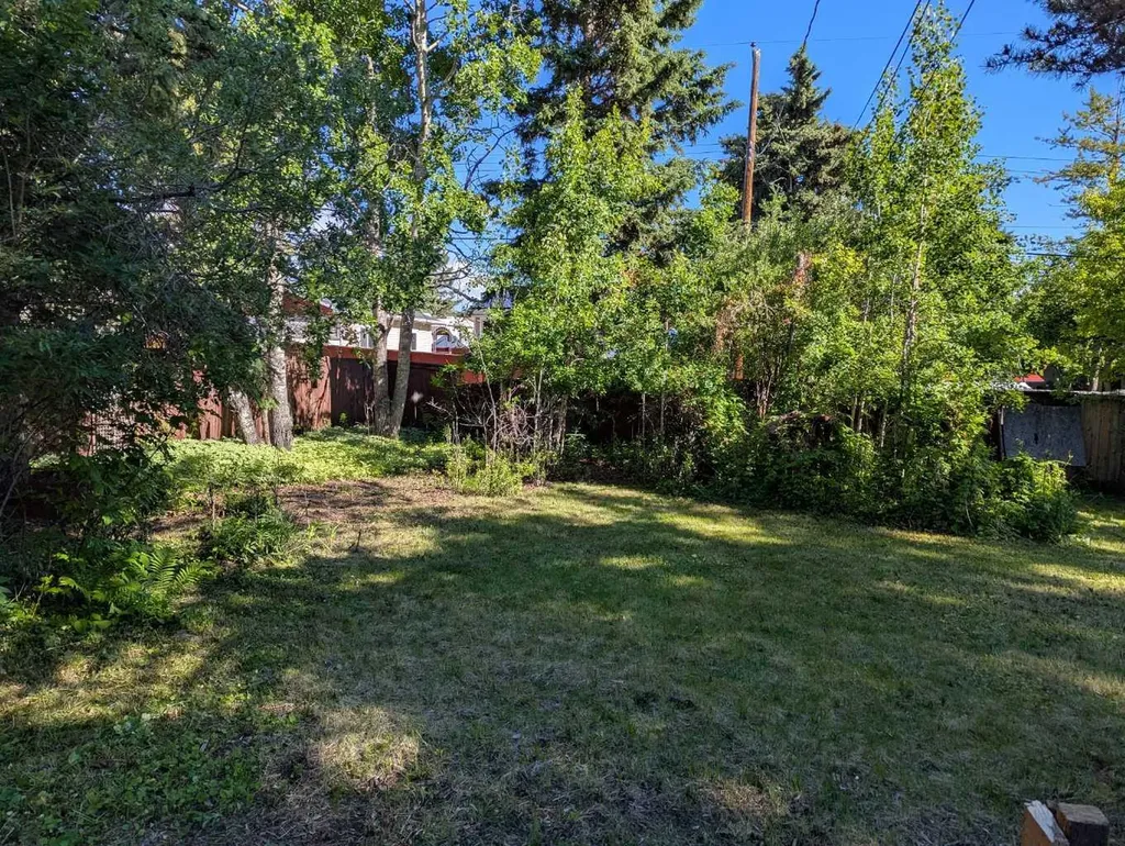 306 Windsor Avenue Diamond Valley AB T0L 2A0