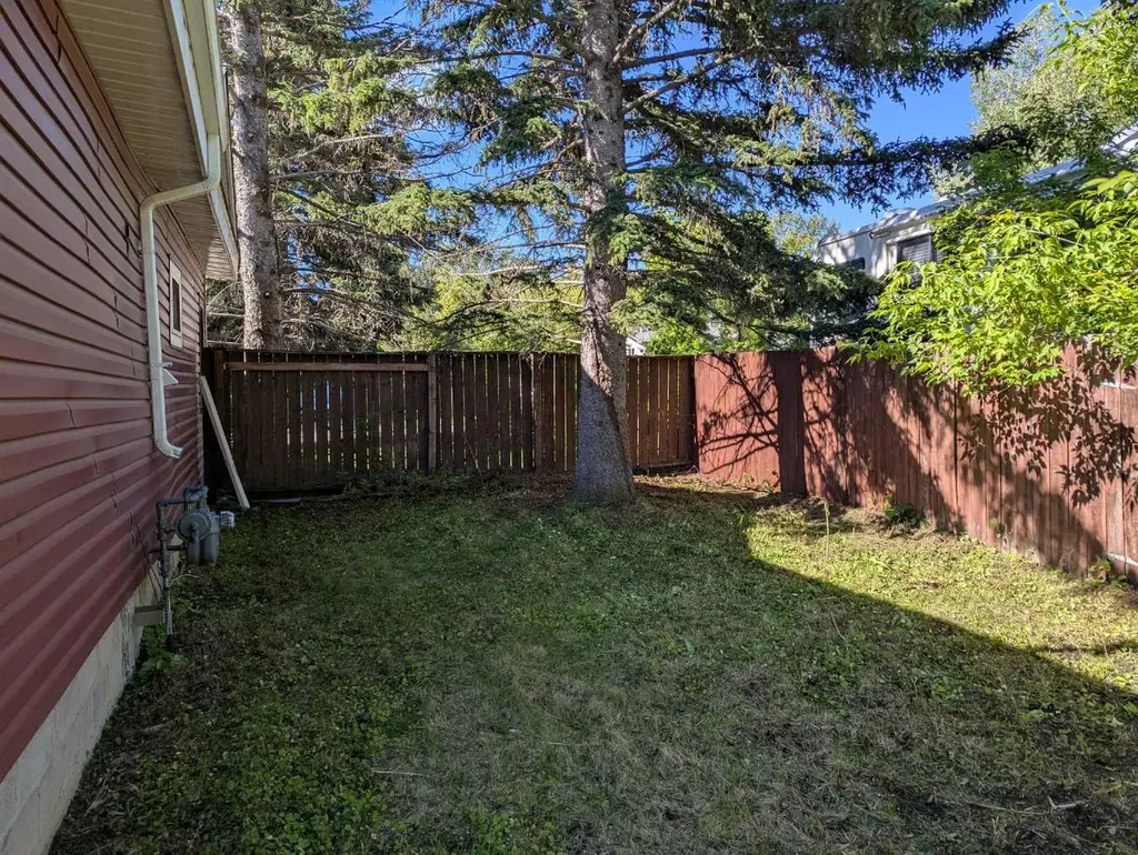 306 Windsor Avenue Diamond Valley AB T0L 2A0