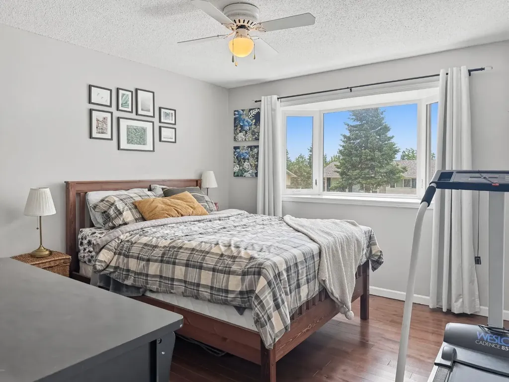 10214 97 Avenue Grande Cache AB t0e0y0