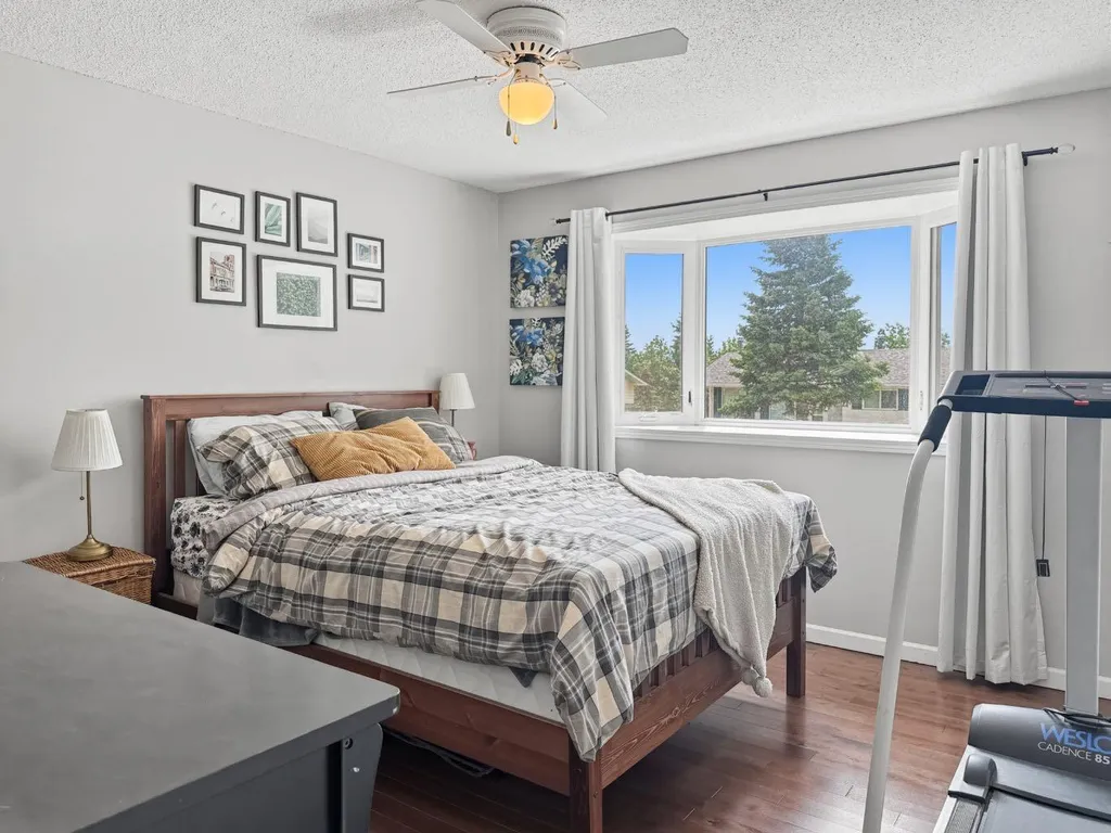 10214 97 Avenue Grande Cache AB t0e0y0